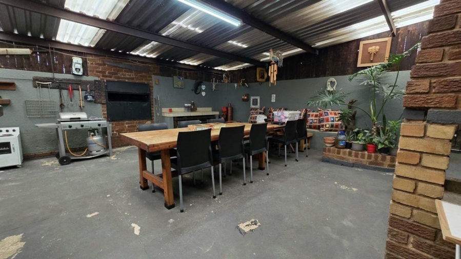 3 Bedroom Property for Sale in Brackenhurst Gauteng