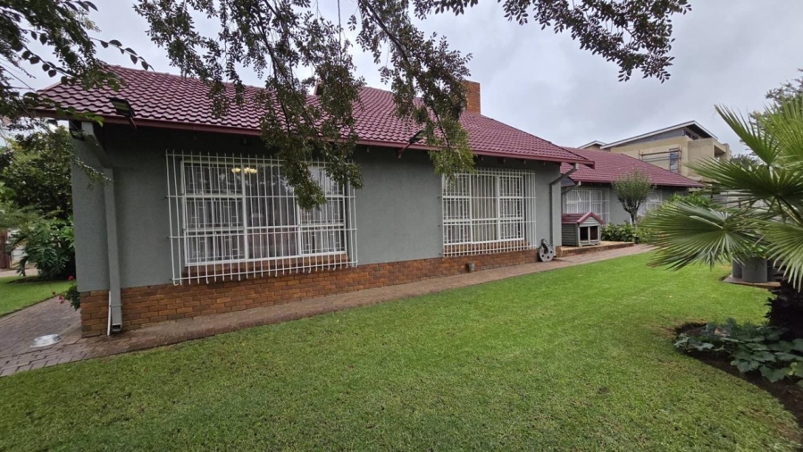 3 Bedroom Property for Sale in Brackenhurst Gauteng