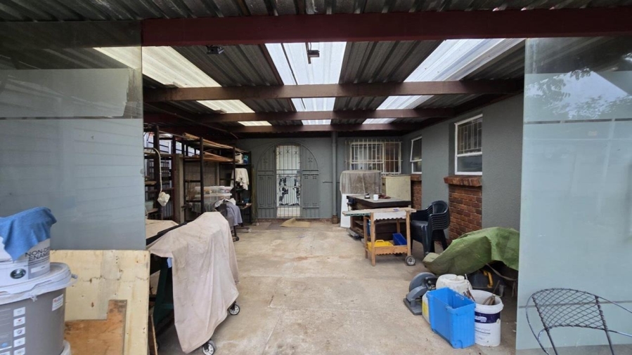 3 Bedroom Property for Sale in Brackenhurst Gauteng