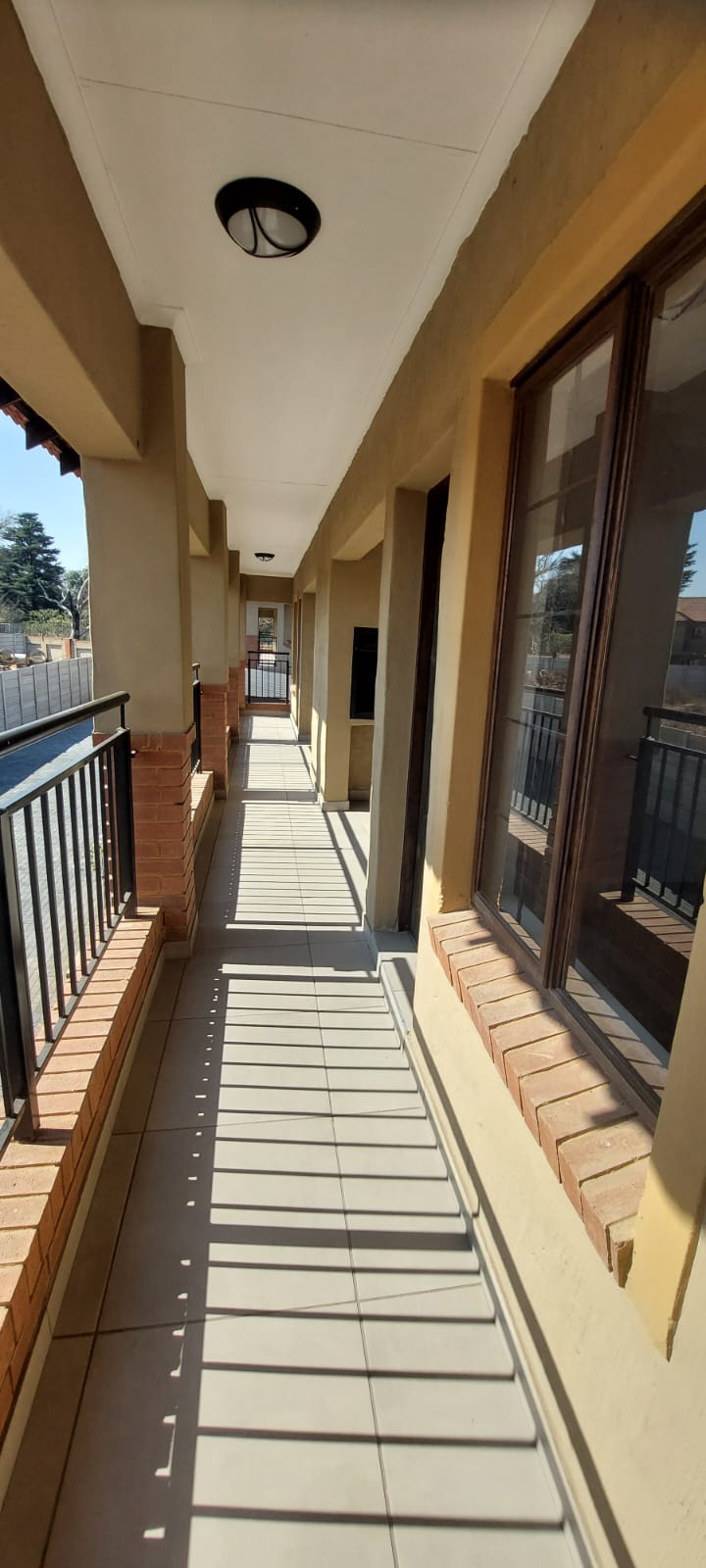 1 Bedroom Property for Sale in Kenleaf Gauteng