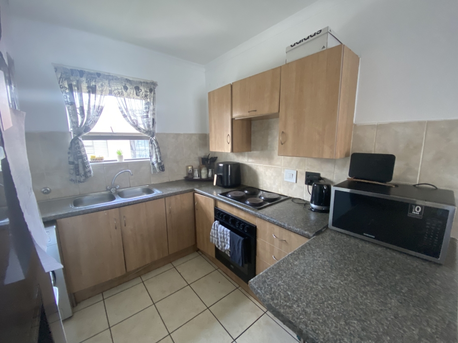 2 Bedroom Property for Sale in Parkrand Gauteng