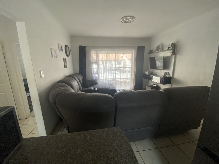 2 Bedroom Property for Sale in Parkrand Gauteng