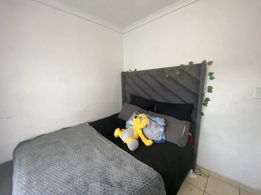 2 Bedroom Property for Sale in Parkrand Gauteng