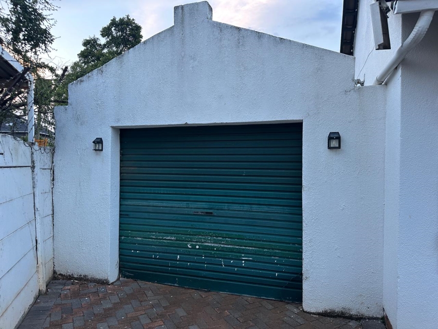To Let 1 Bedroom Property for Rent in Northcliff Gauteng