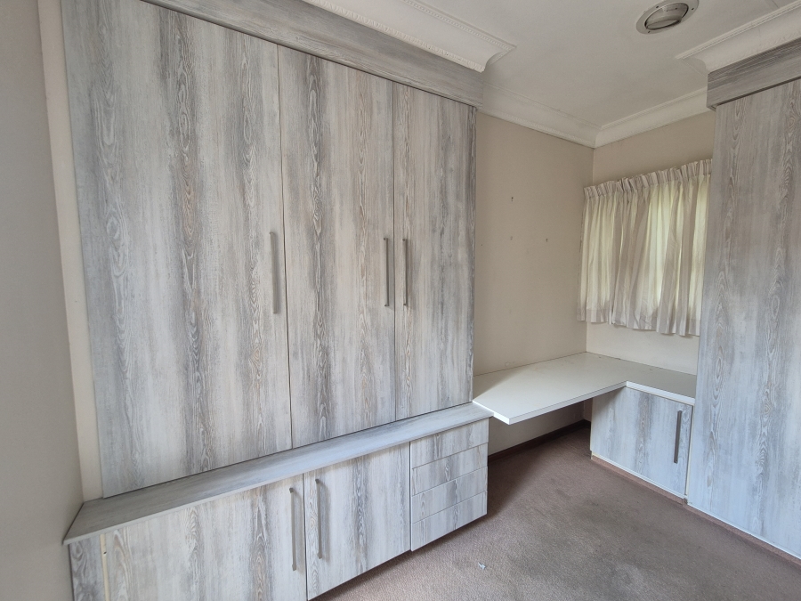 4 Bedroom Property for Sale in Presidents Dam Gauteng