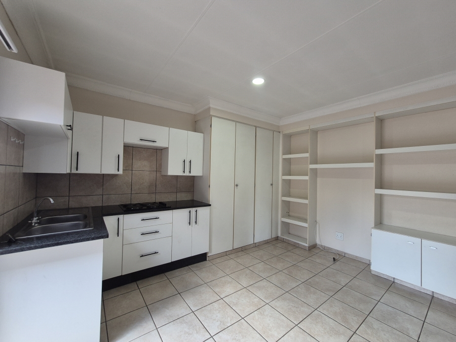 4 Bedroom Property for Sale in Presidents Dam Gauteng