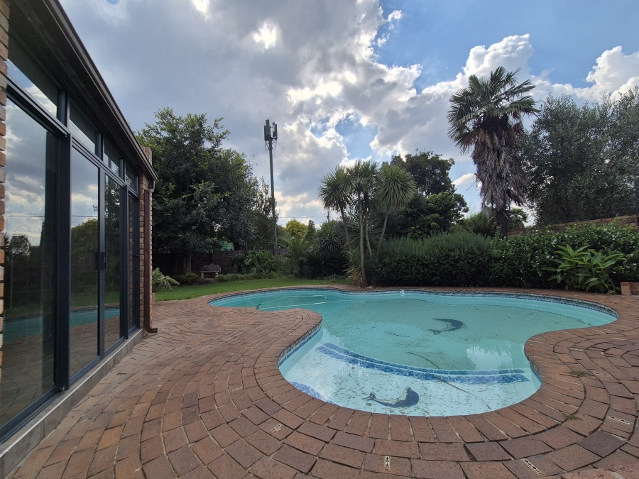 4 Bedroom Property for Sale in Presidents Dam Gauteng