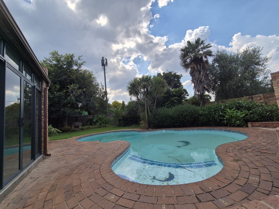 4 Bedroom Property for Sale in Presidents Dam Gauteng