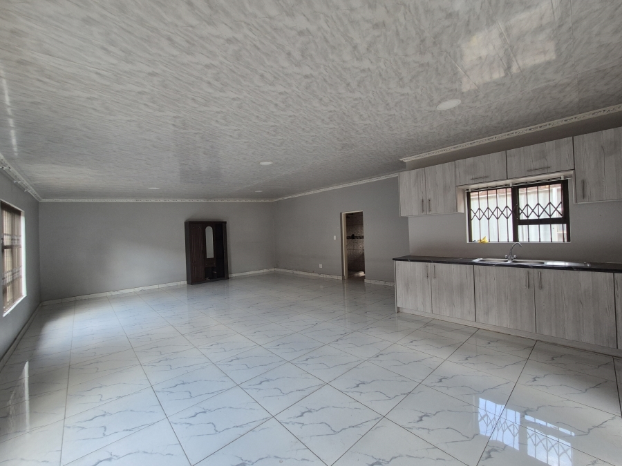 4 Bedroom Property for Sale in Presidents Dam Gauteng