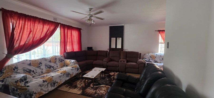3 Bedroom Property for Sale in Vanderbijlpark SE 6 Gauteng