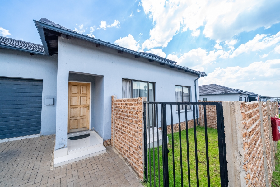 3 Bedroom Property for Sale in Parkrand Gauteng