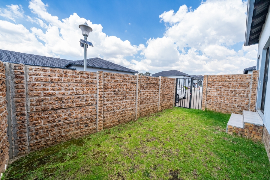 3 Bedroom Property for Sale in Parkrand Gauteng