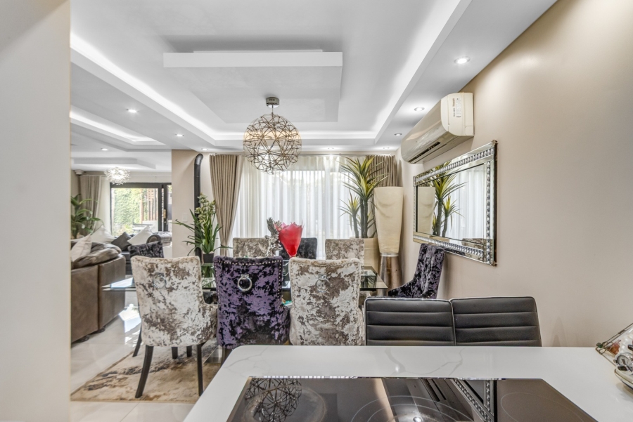 4 Bedroom Property for Sale in Cedar Lakes Gauteng