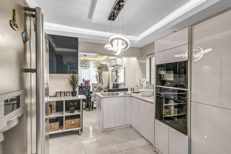 4 Bedroom Property for Sale in Cedar Lakes Gauteng