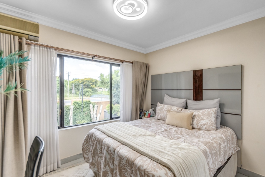 4 Bedroom Property for Sale in Cedar Lakes Gauteng