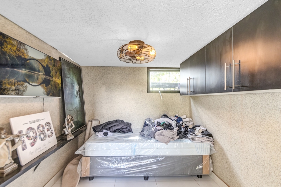 4 Bedroom Property for Sale in Cedar Lakes Gauteng