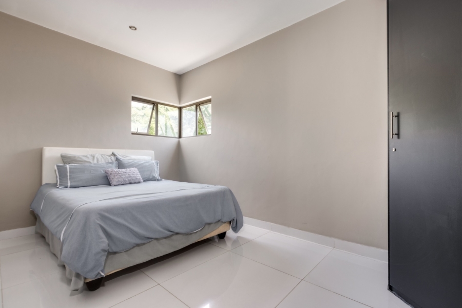 5 Bedroom Property for Sale in Lanseria Gauteng