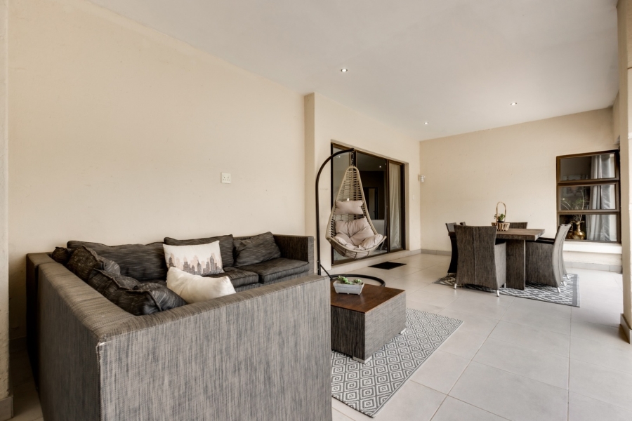 5 Bedroom Property for Sale in Lanseria Gauteng