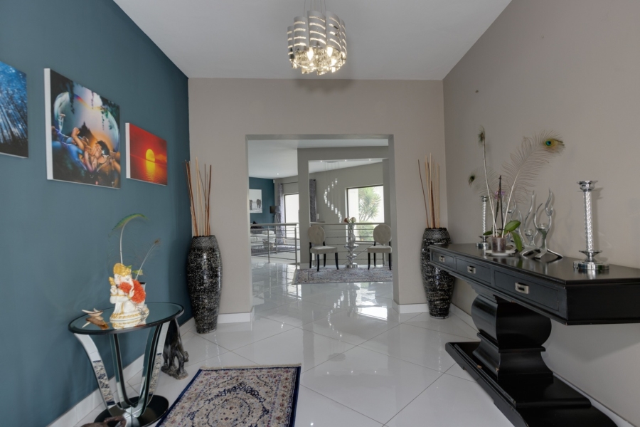 5 Bedroom Property for Sale in Lanseria Gauteng