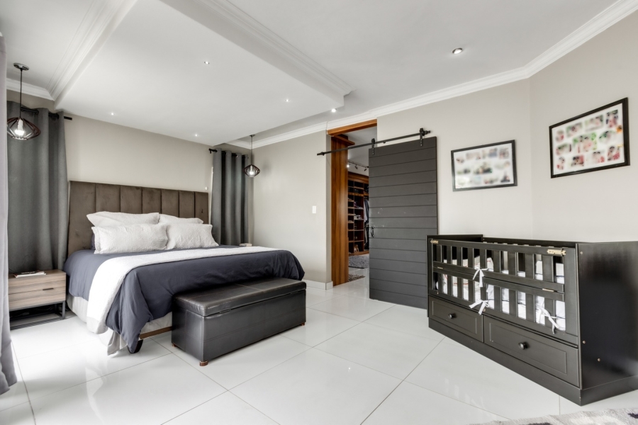5 Bedroom Property for Sale in Lanseria Gauteng