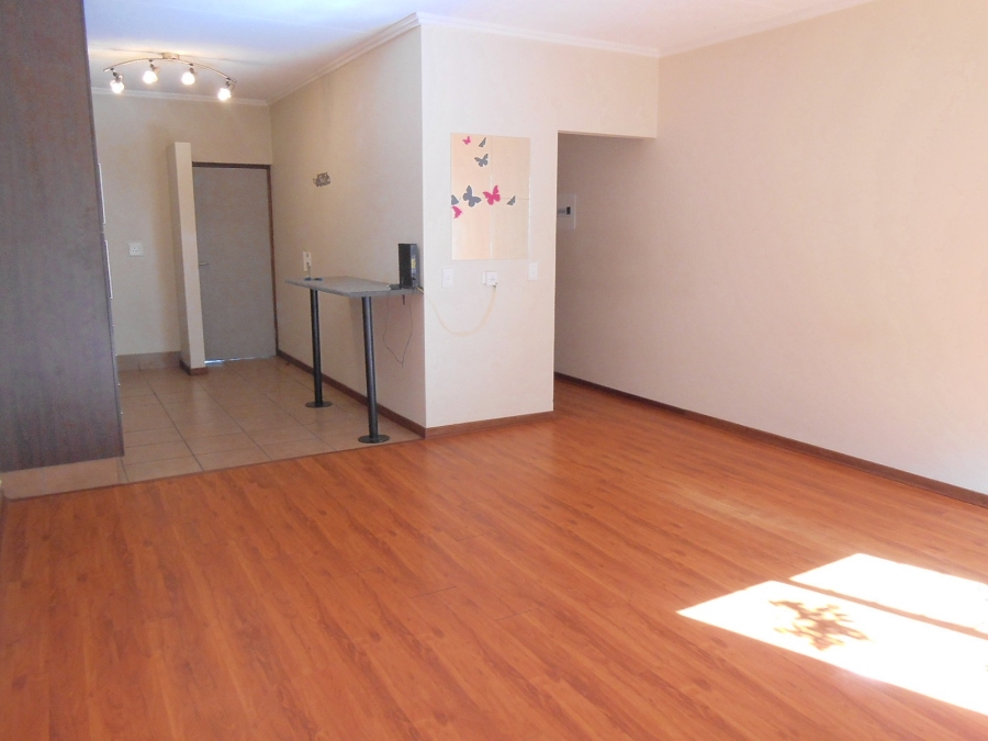 To Let 0 Bedroom Property for Rent in Lonehill Gauteng