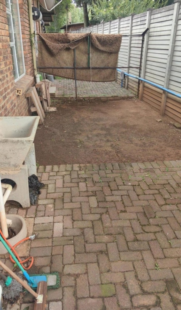 2 Bedroom Property for Sale in Three Rivers Gauteng