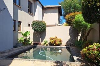 4 Bedroom Property for Sale in Sonneveld Gauteng