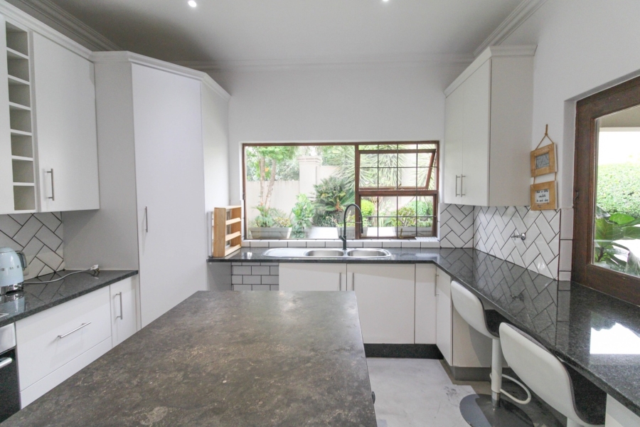 3 Bedroom Property for Sale in Bryanston Gauteng