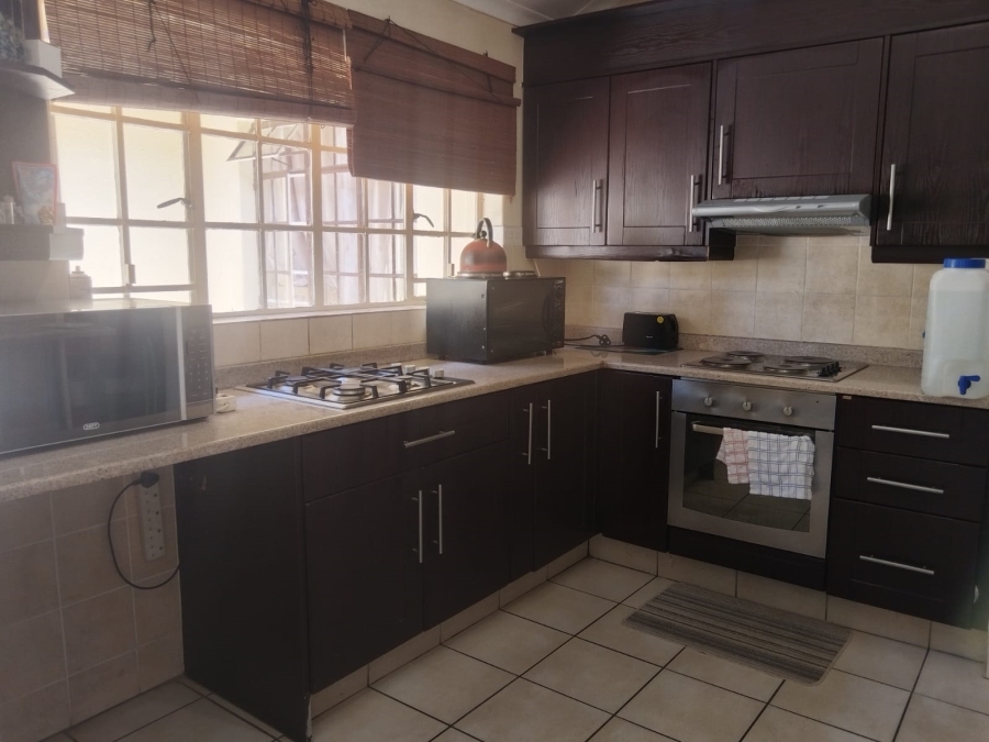 4 Bedroom Property for Sale in Bramley Gauteng