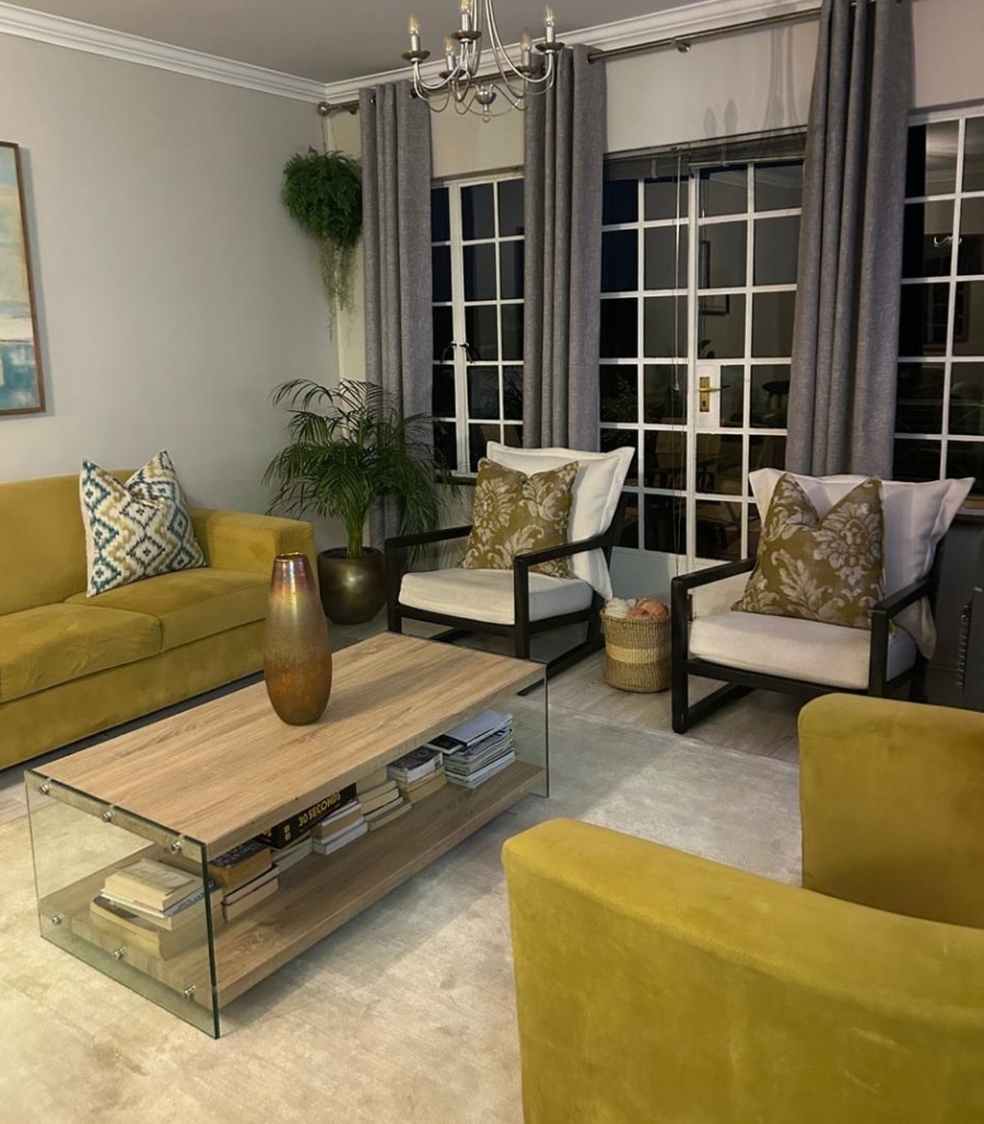 To Let 2 Bedroom Property for Rent in Dunkeld West Gauteng