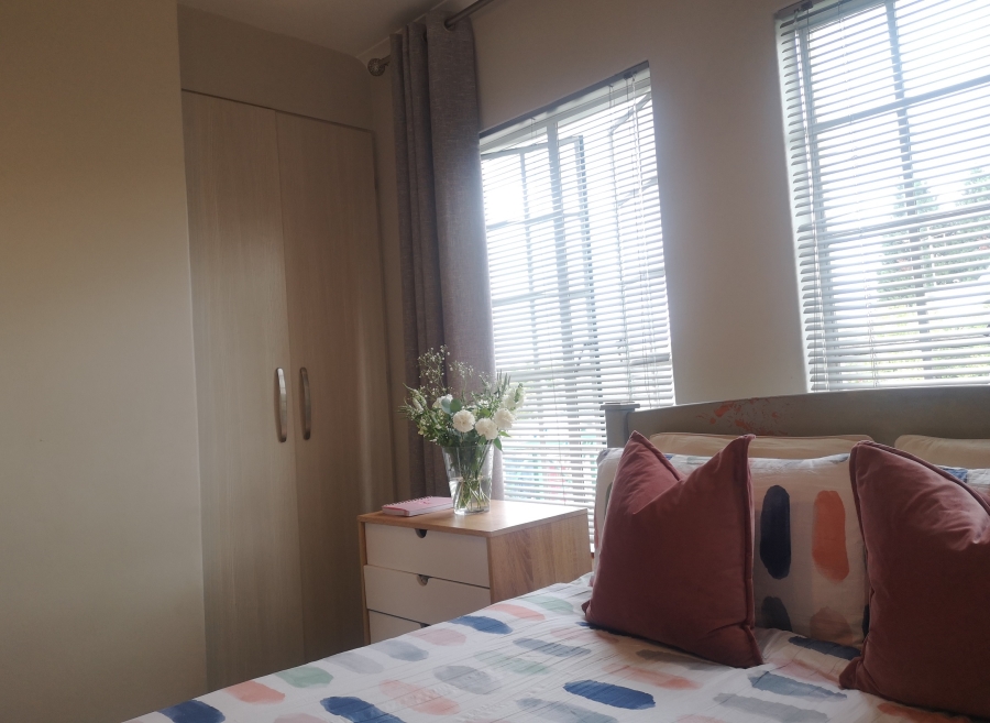 To Let 2 Bedroom Property for Rent in Dunkeld West Gauteng