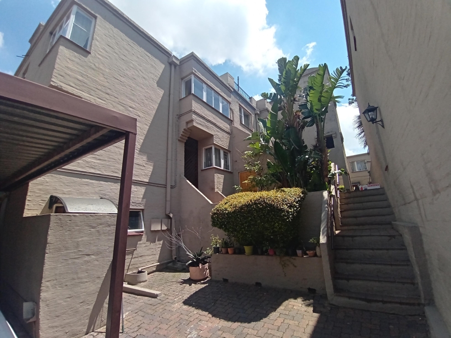 2 Bedroom Property for Sale in Ridgeway Gauteng
