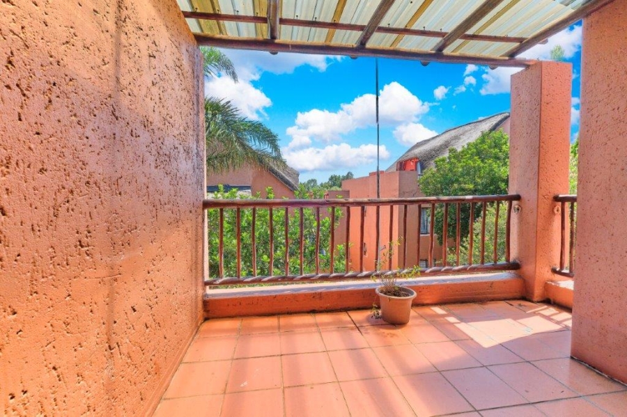 2 Bedroom Property for Sale in Sunninghill Gauteng