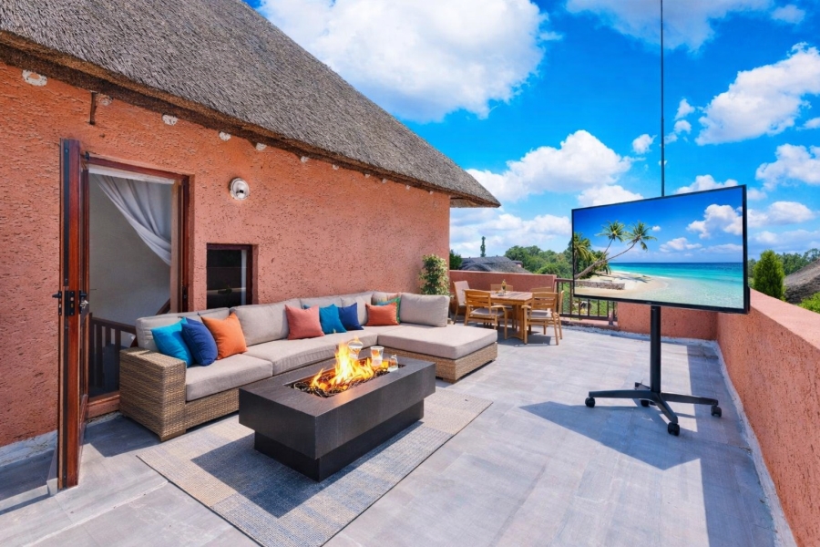 2 Bedroom Property for Sale in Sunninghill Gauteng