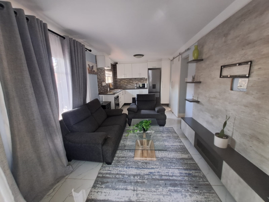 To Let 1 Bedroom Property for Rent in Sandown Estate Gauteng