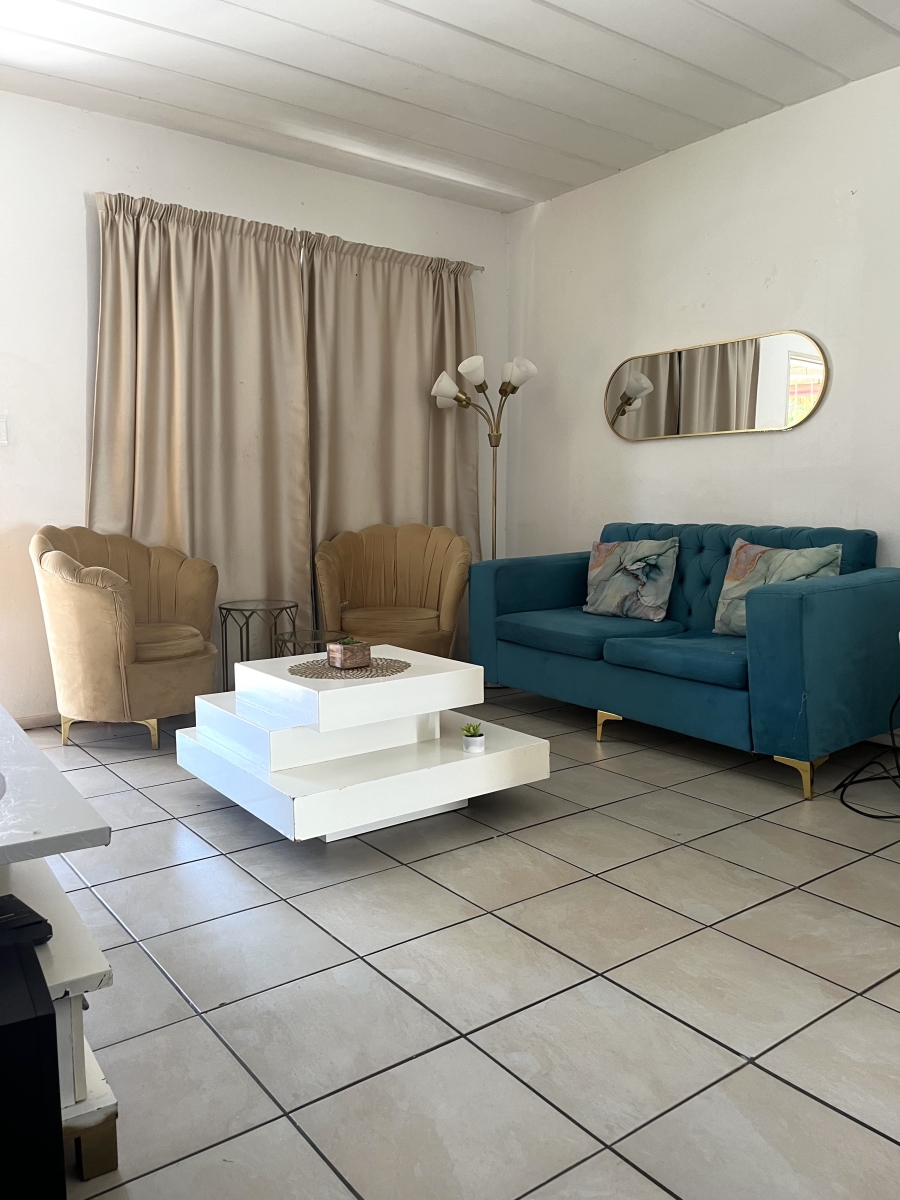 2 Bedroom Property for Sale in Noordwyk Gauteng