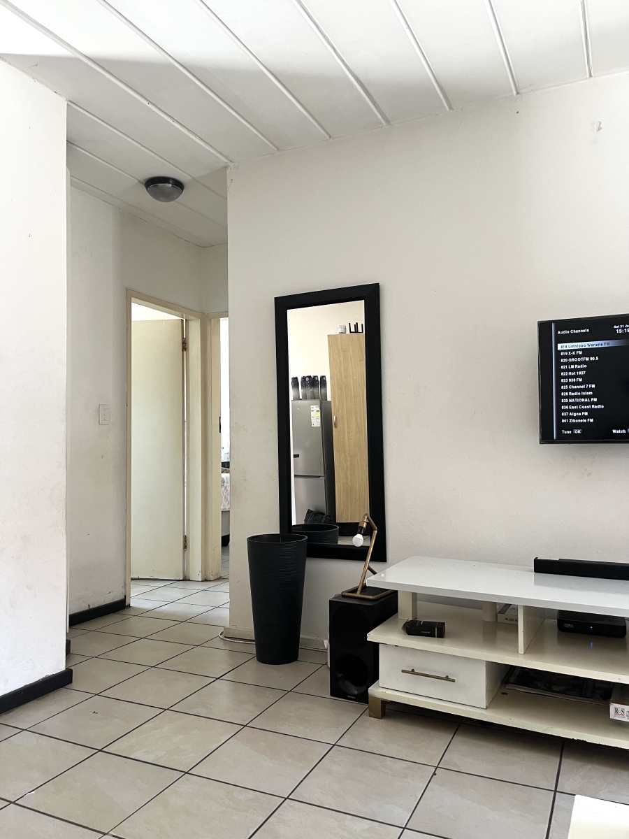 2 Bedroom Property for Sale in Noordwyk Gauteng