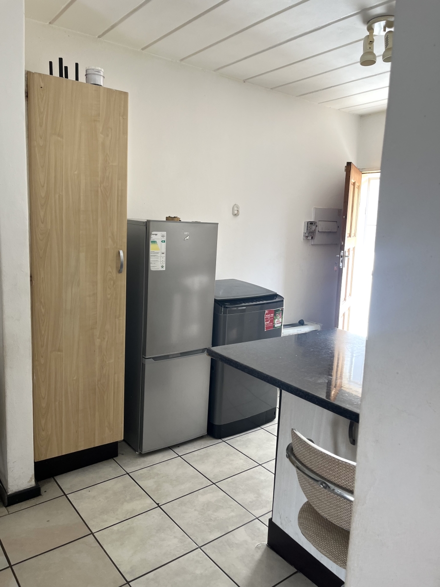 2 Bedroom Property for Sale in Noordwyk Gauteng