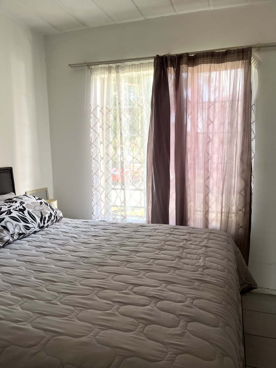 2 Bedroom Property for Sale in Noordwyk Gauteng
