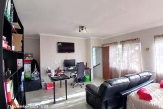 3 Bedroom Property for Sale in Garsfontein Gauteng