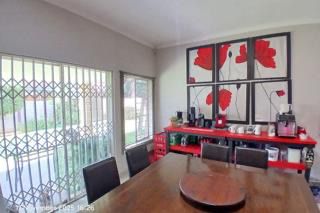 3 Bedroom Property for Sale in Garsfontein Gauteng