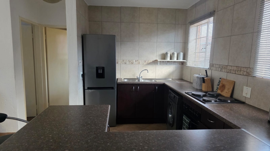 1 Bedroom Property for Sale in The Reeds Gauteng