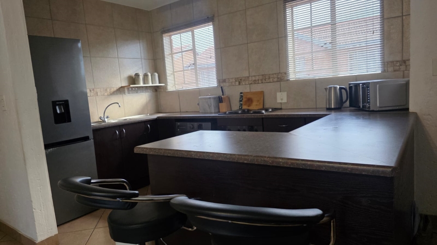 1 Bedroom Property for Sale in The Reeds Gauteng