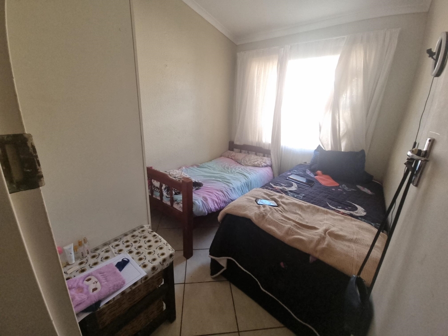 To Let 3 Bedroom Property for Rent in Elspark Gauteng