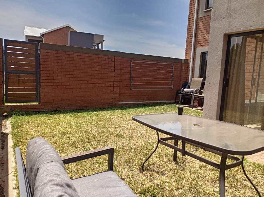 3 Bedroom Property for Sale in Roodepark Eco Estate Gauteng