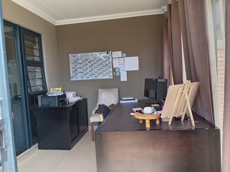 3 Bedroom Property for Sale in Roodepark Eco Estate Gauteng