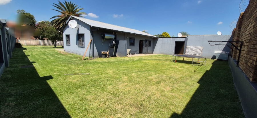 3 Bedroom Property for Sale in Comet Gauteng