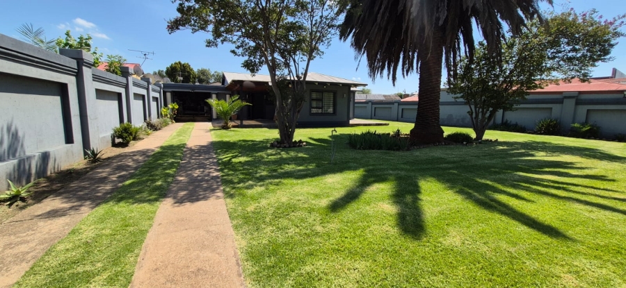 3 Bedroom Property for Sale in Comet Gauteng