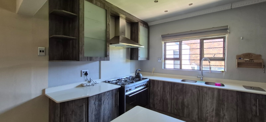 3 Bedroom Property for Sale in Comet Gauteng