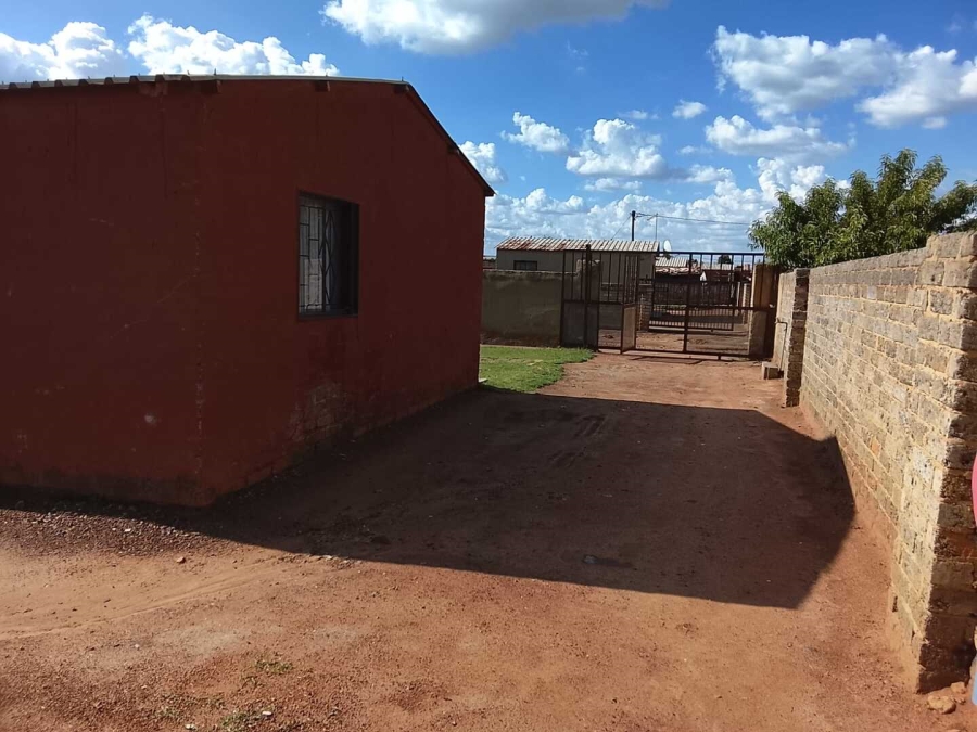 2 Bedroom Property for Sale in Lakeside Gauteng